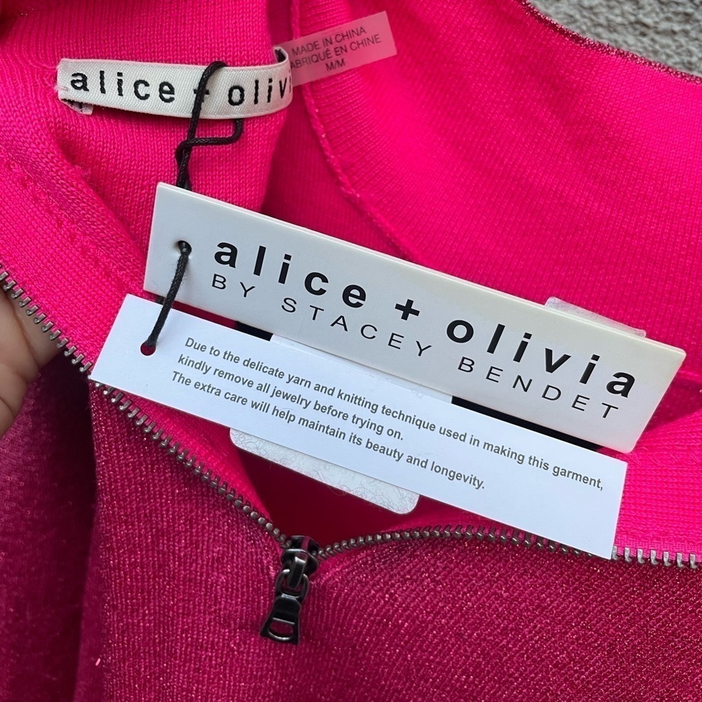 Alice & Olivia Issa Puff Sleeve Dress in Wild Pink Metallic New With Tags! - Picture 10 of 10